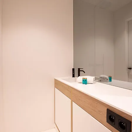 Apartment Dunvegan - Centre Luxurious For 5 Ostend